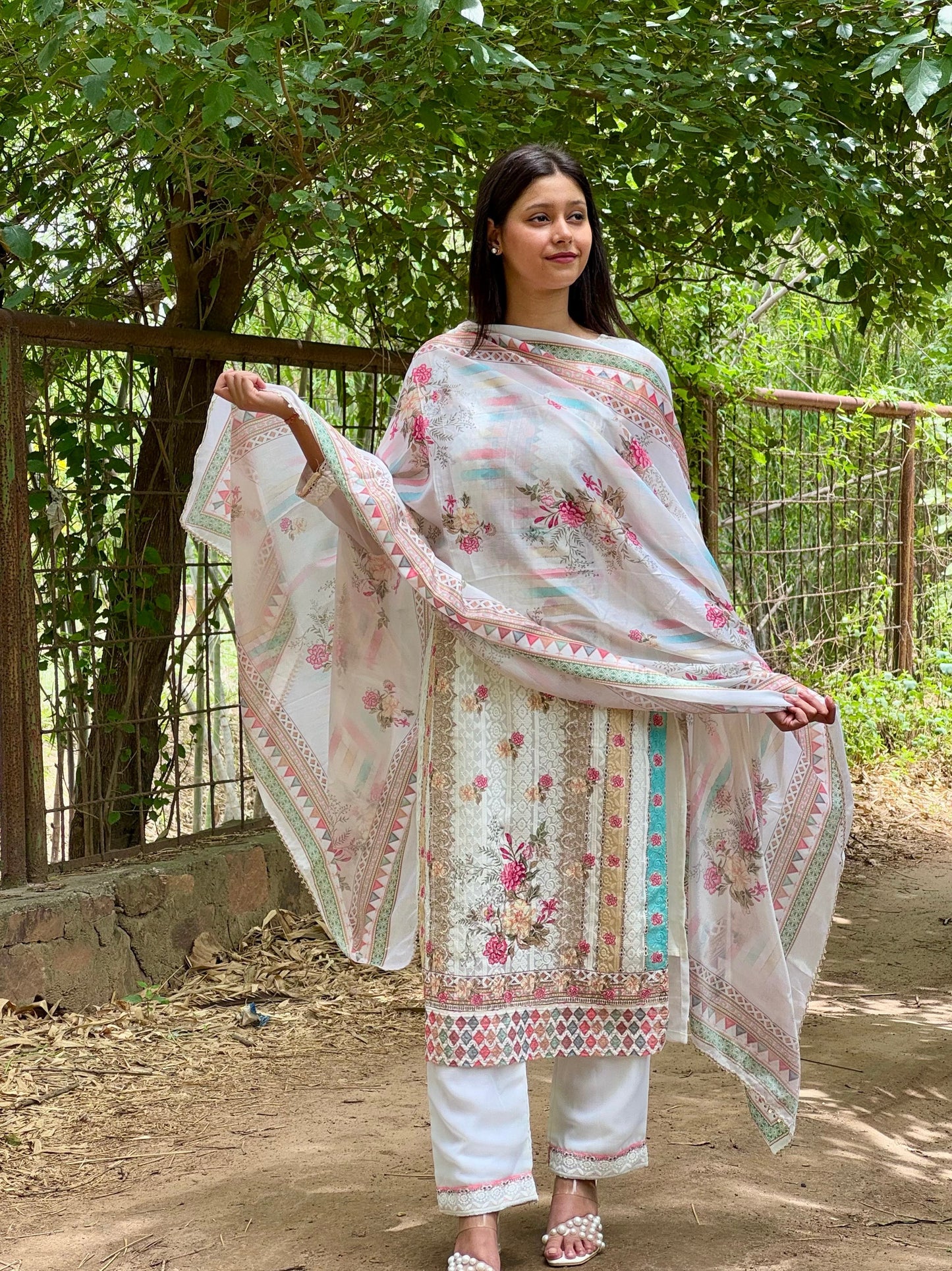 Gulzaar – A Garden in Threads