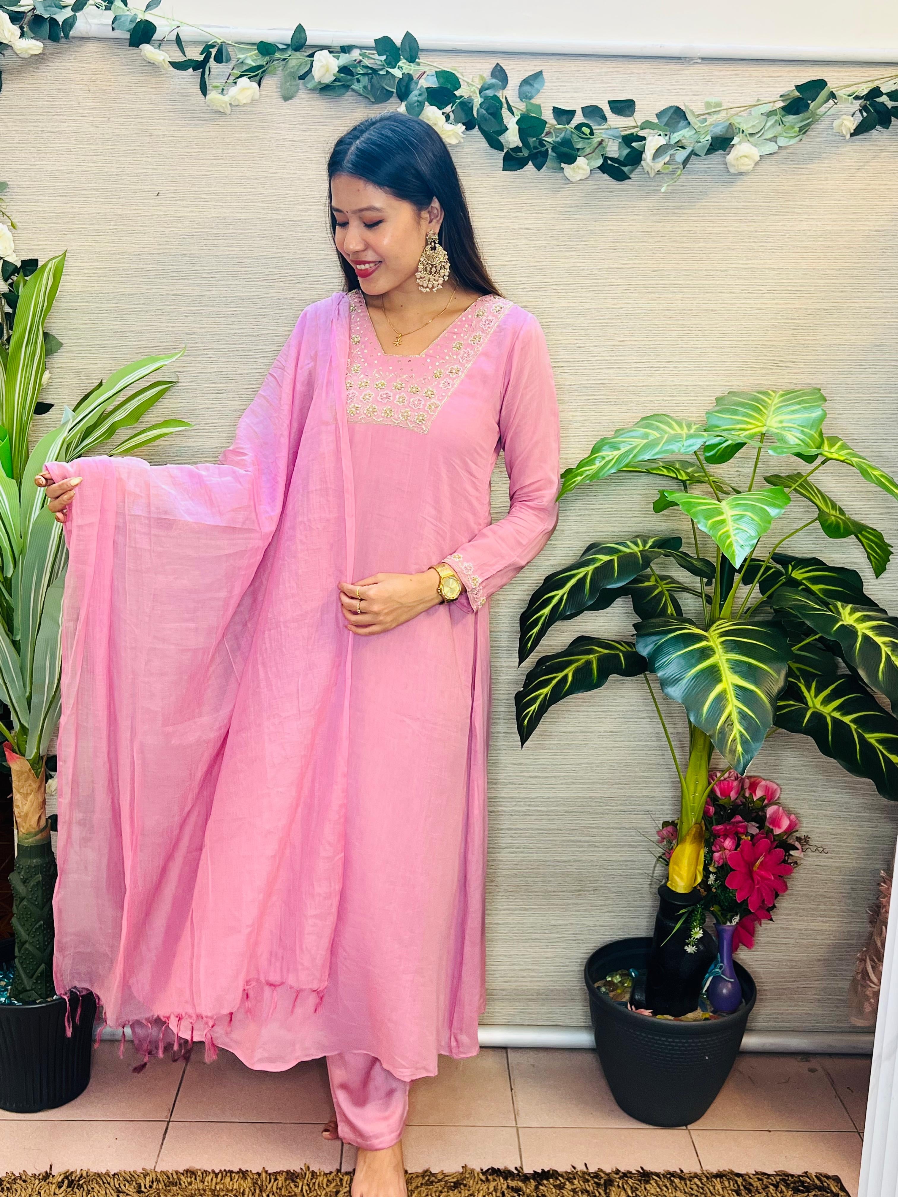 Nila Roja Mul Chanderi Silk Suit Set