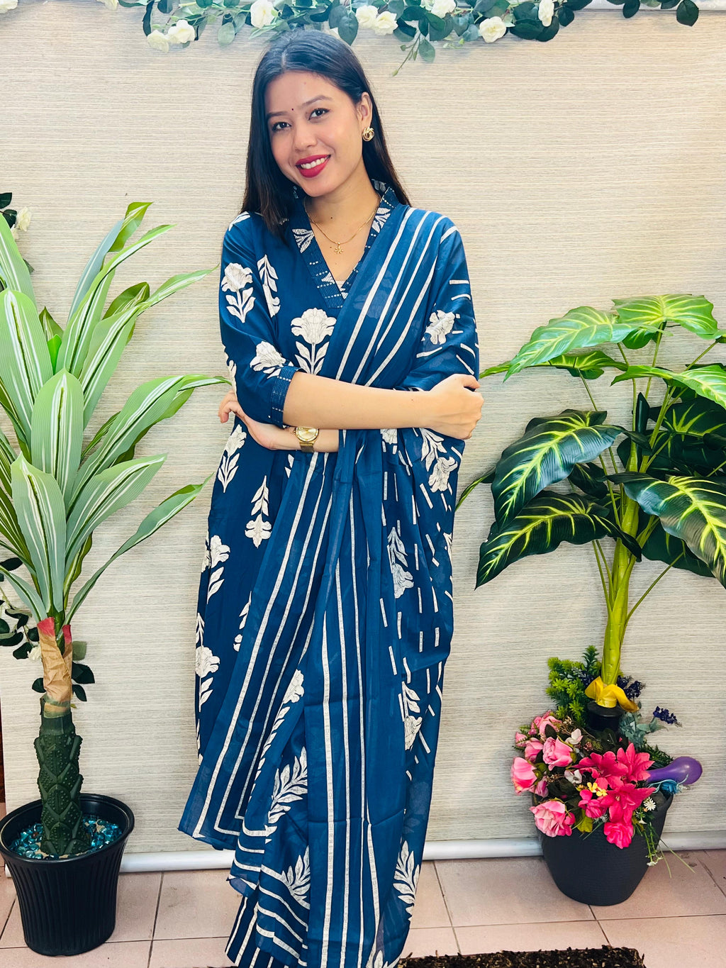 Neelam Poo Mul Chanderi Silk Suit Set