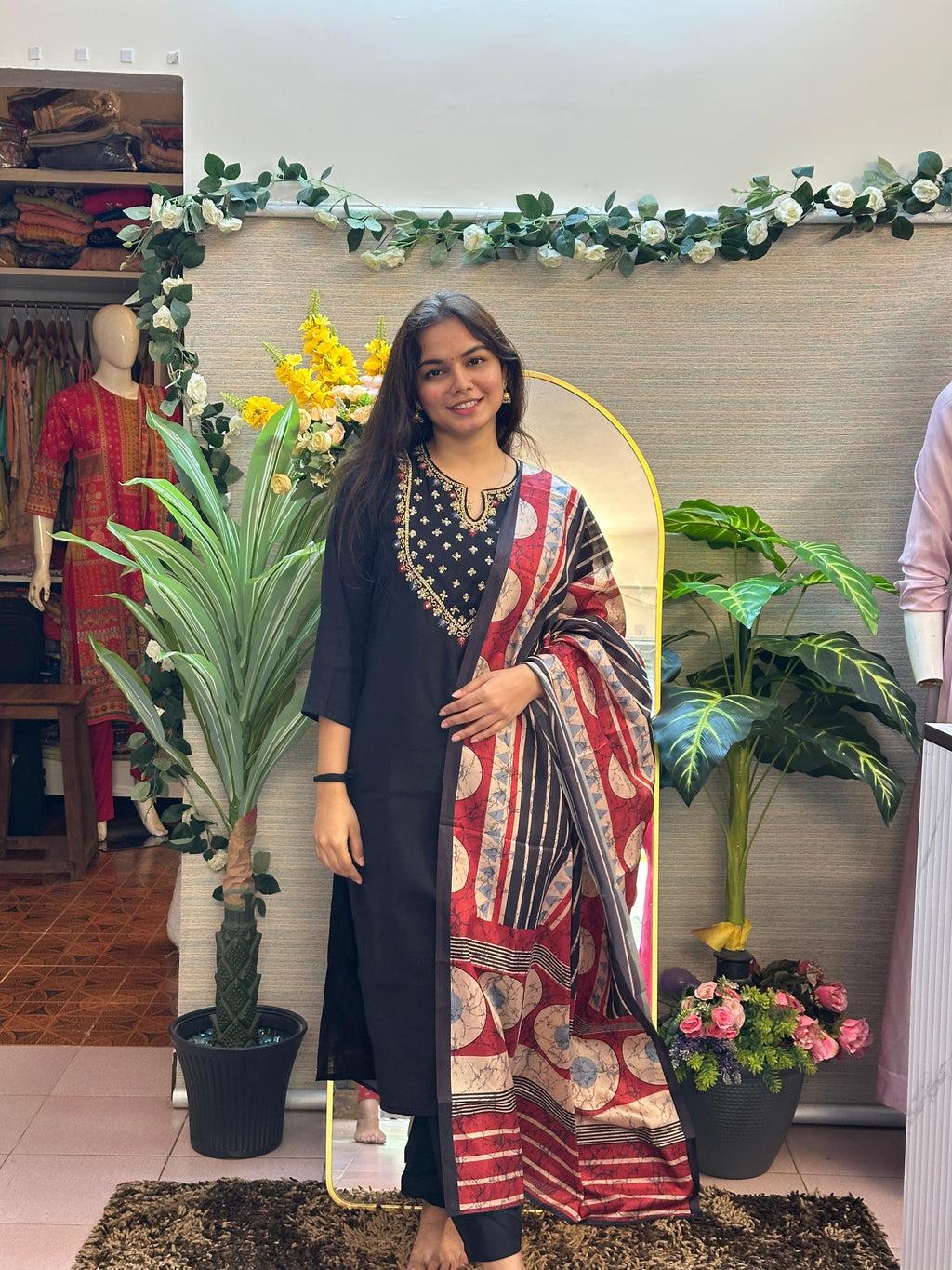Classic Black Straight Kurti Set with Printed Statement Dupatta