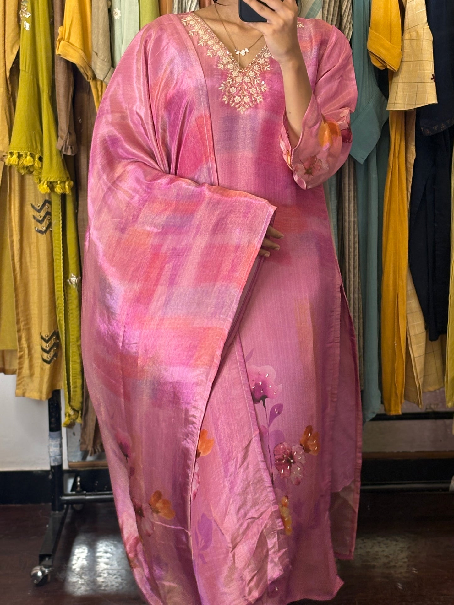 Pink Gilded Tissue Silk Grace Set