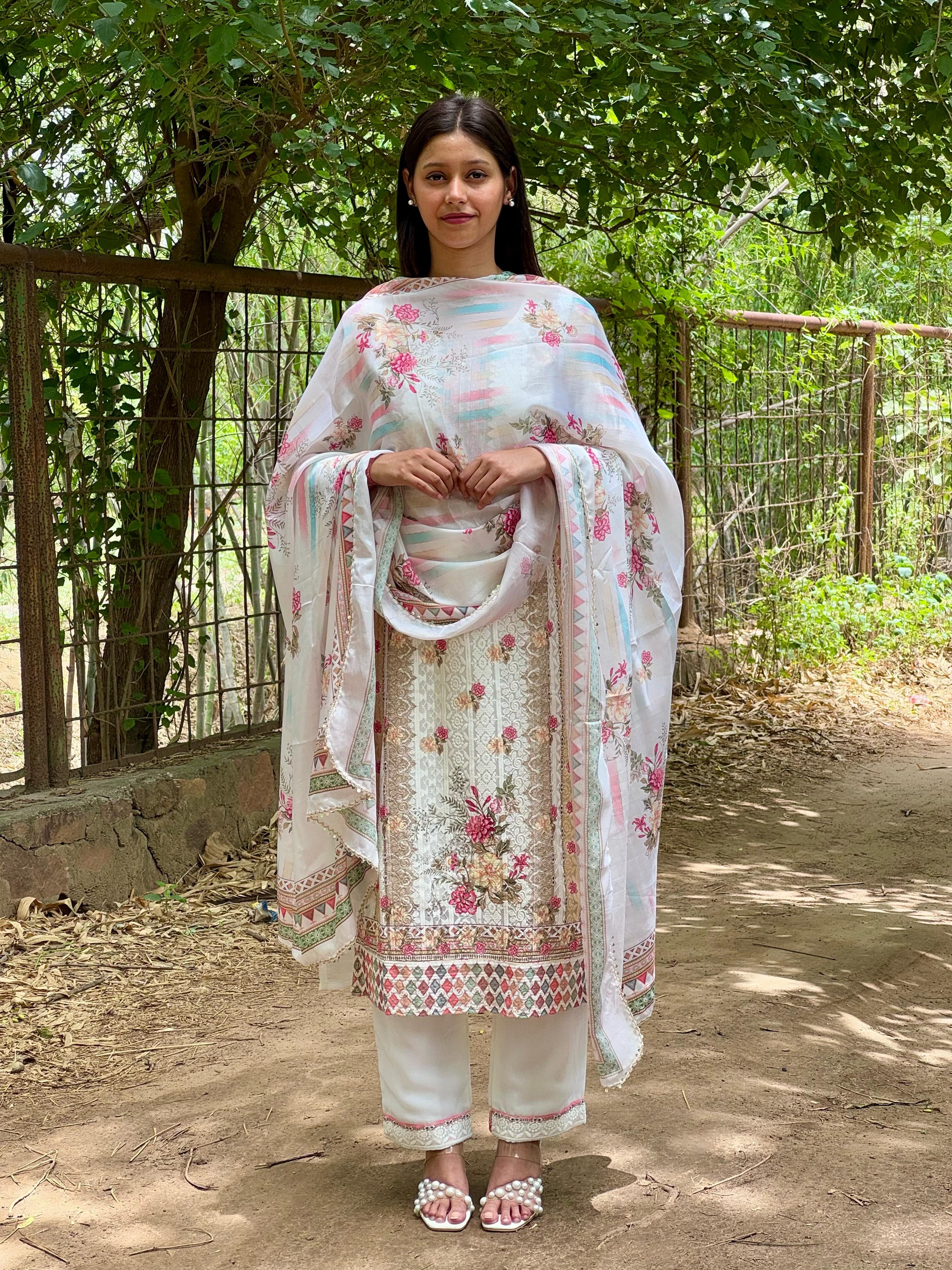 Gulzaar – A Garden in Threads