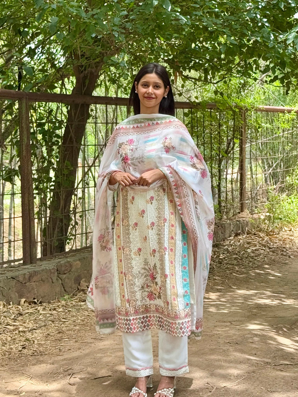 Gulzaar – A Garden in Threads