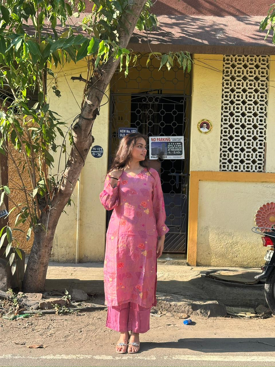 Rose Pink Floral Printed Straight Kurti Set
