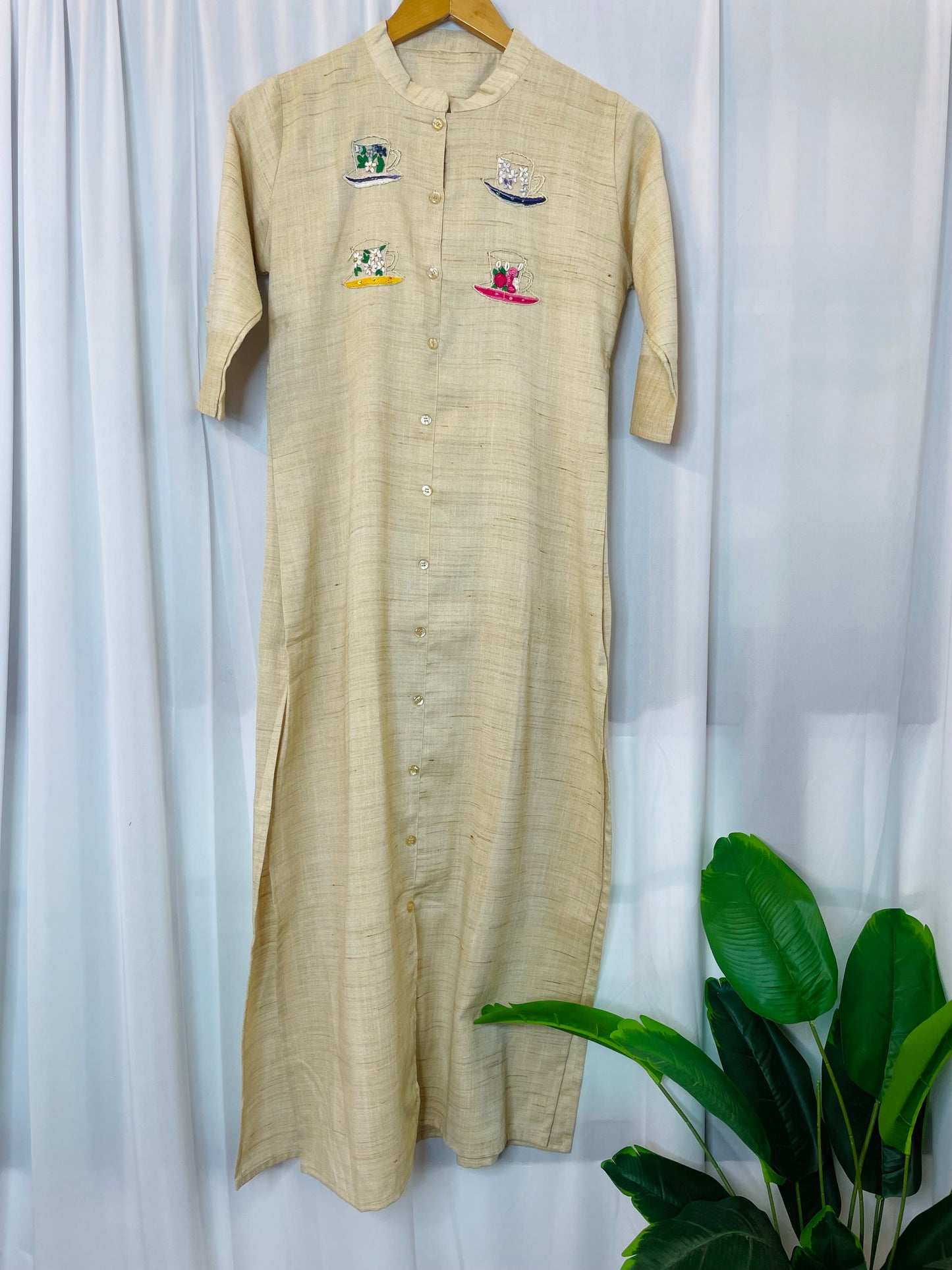 Embroidered linen Kurti.