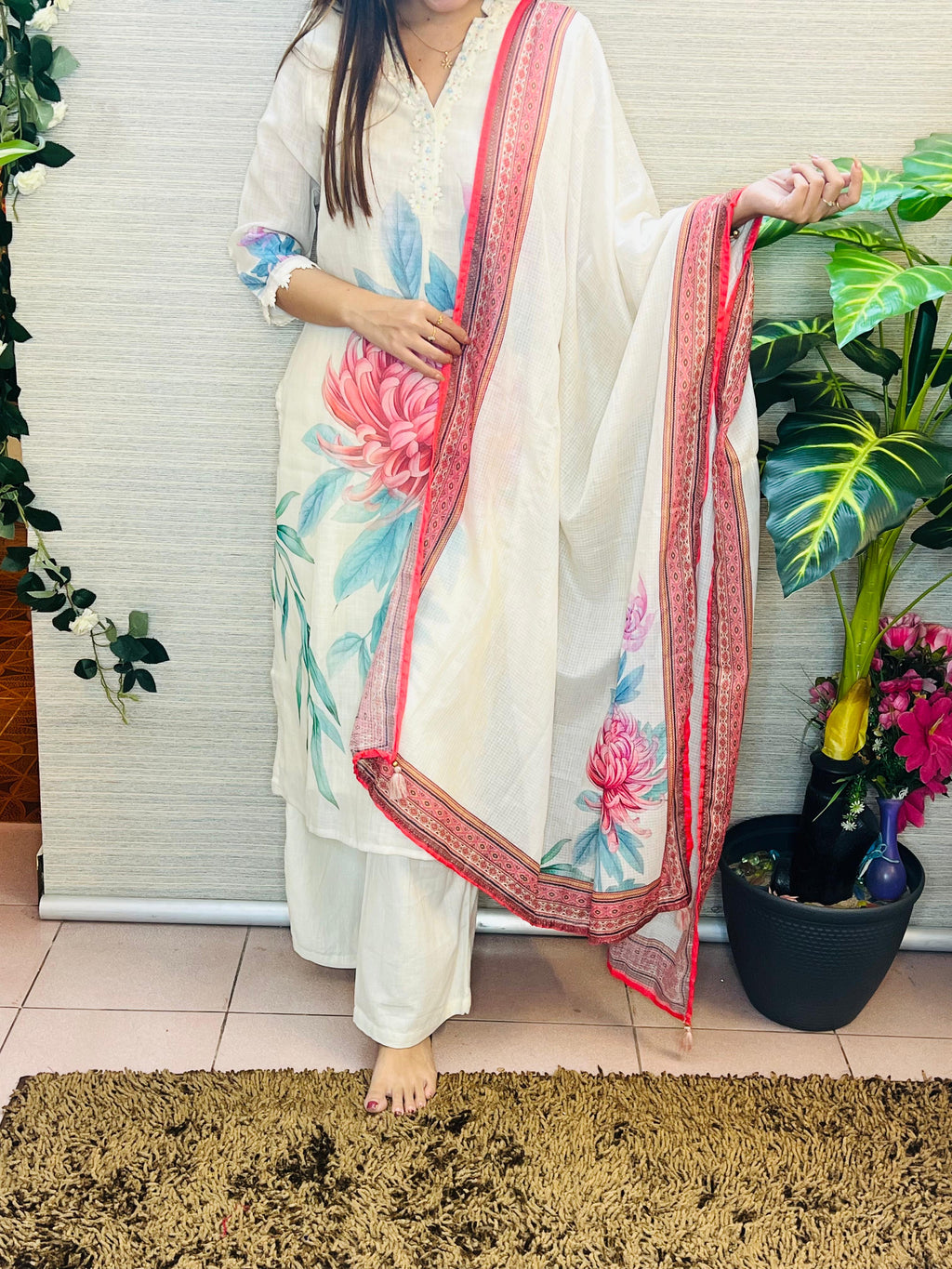 Anaya Malar Kurta Set