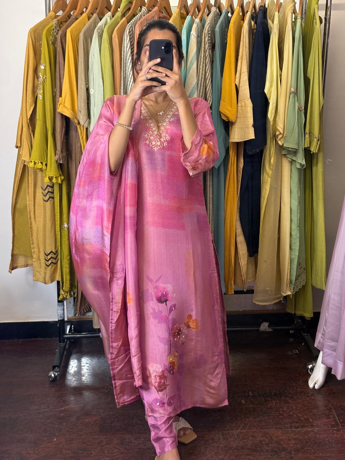 Pink Gilded Tissue Silk Grace Set