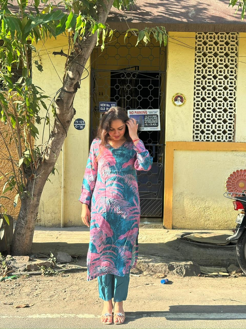 Teal & Rose Tropical Printed Straight Kurti Set