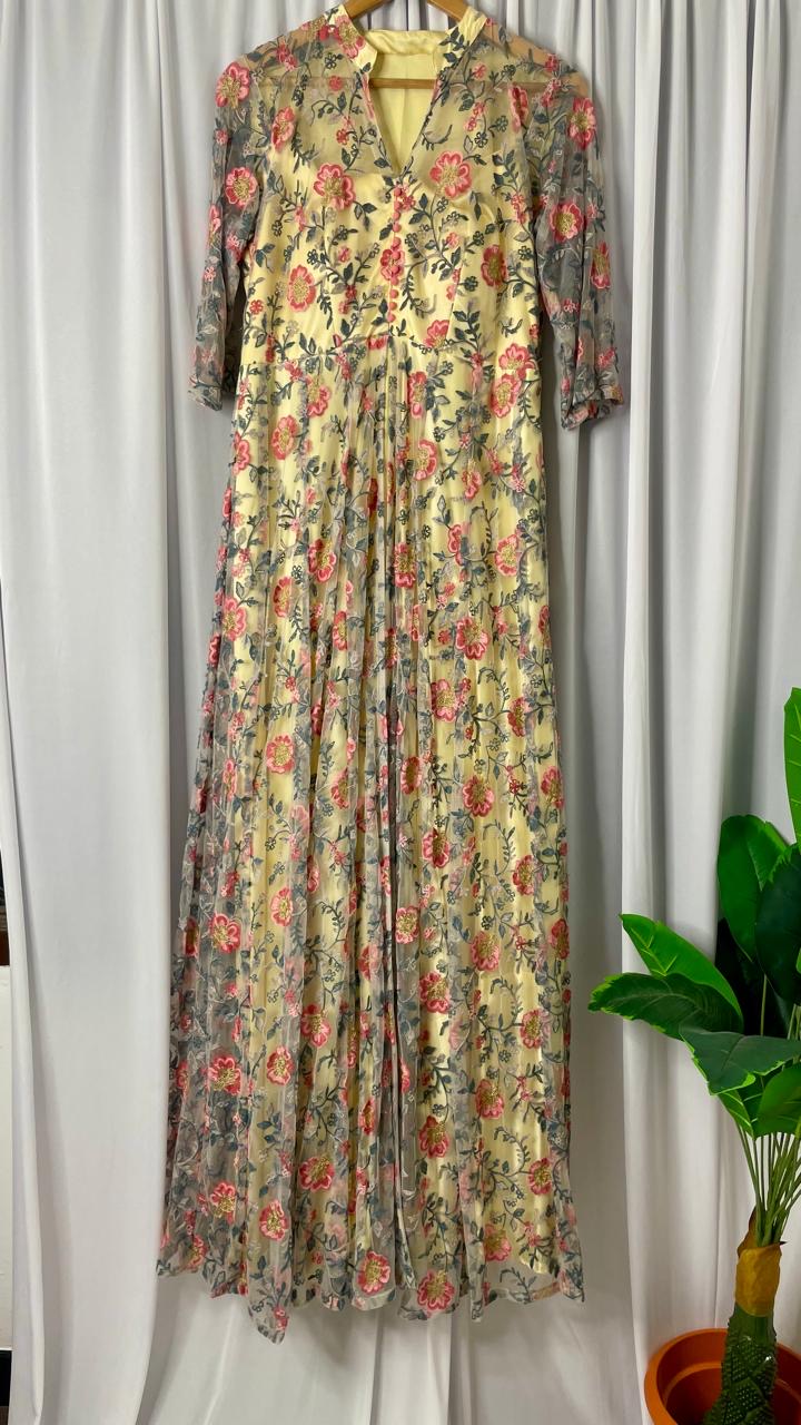 Embroidered Regal Gown (Champagne Gold)