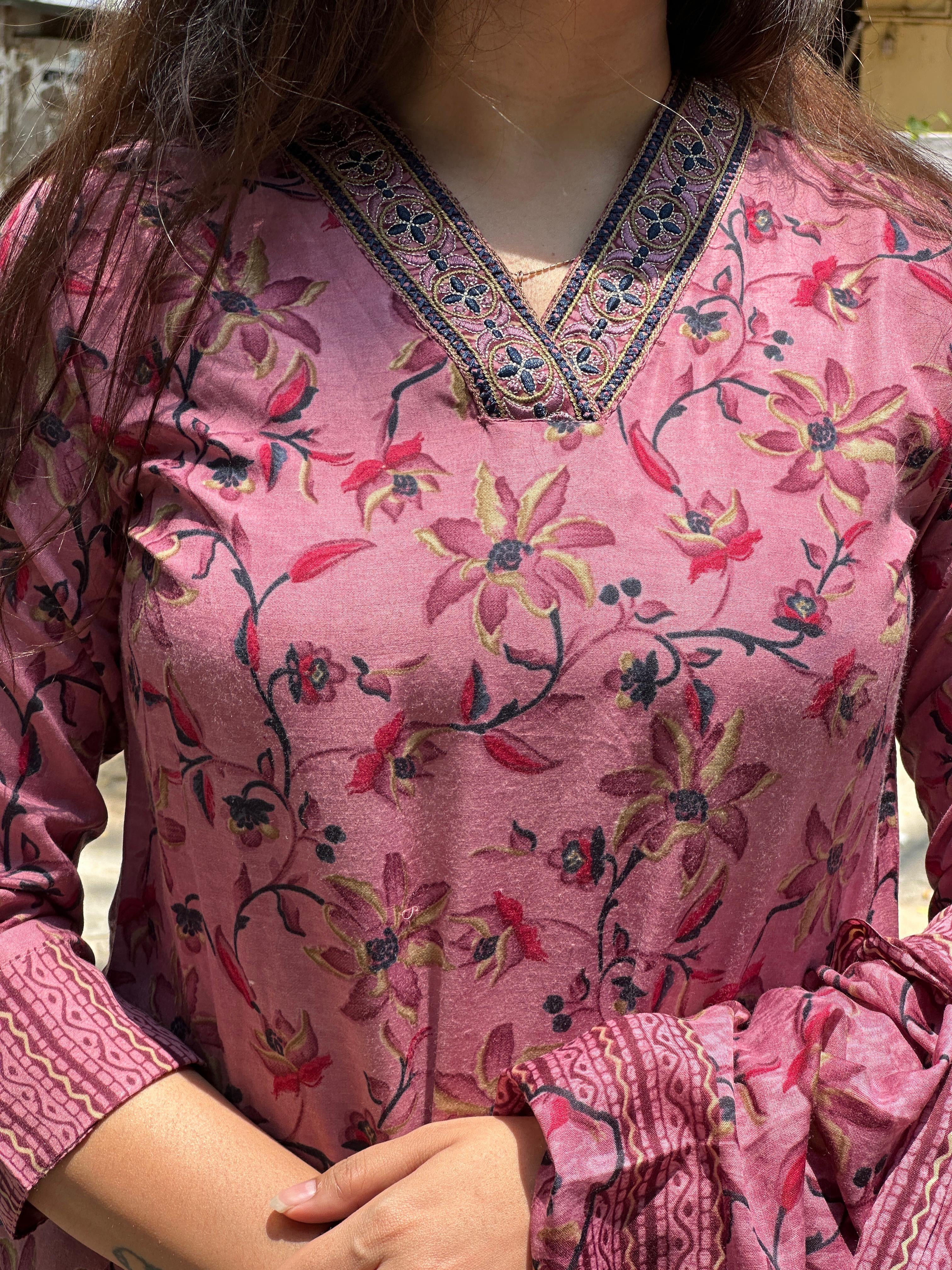 Rose Pink Floral Printed Straight Kurti Set with Dupatta