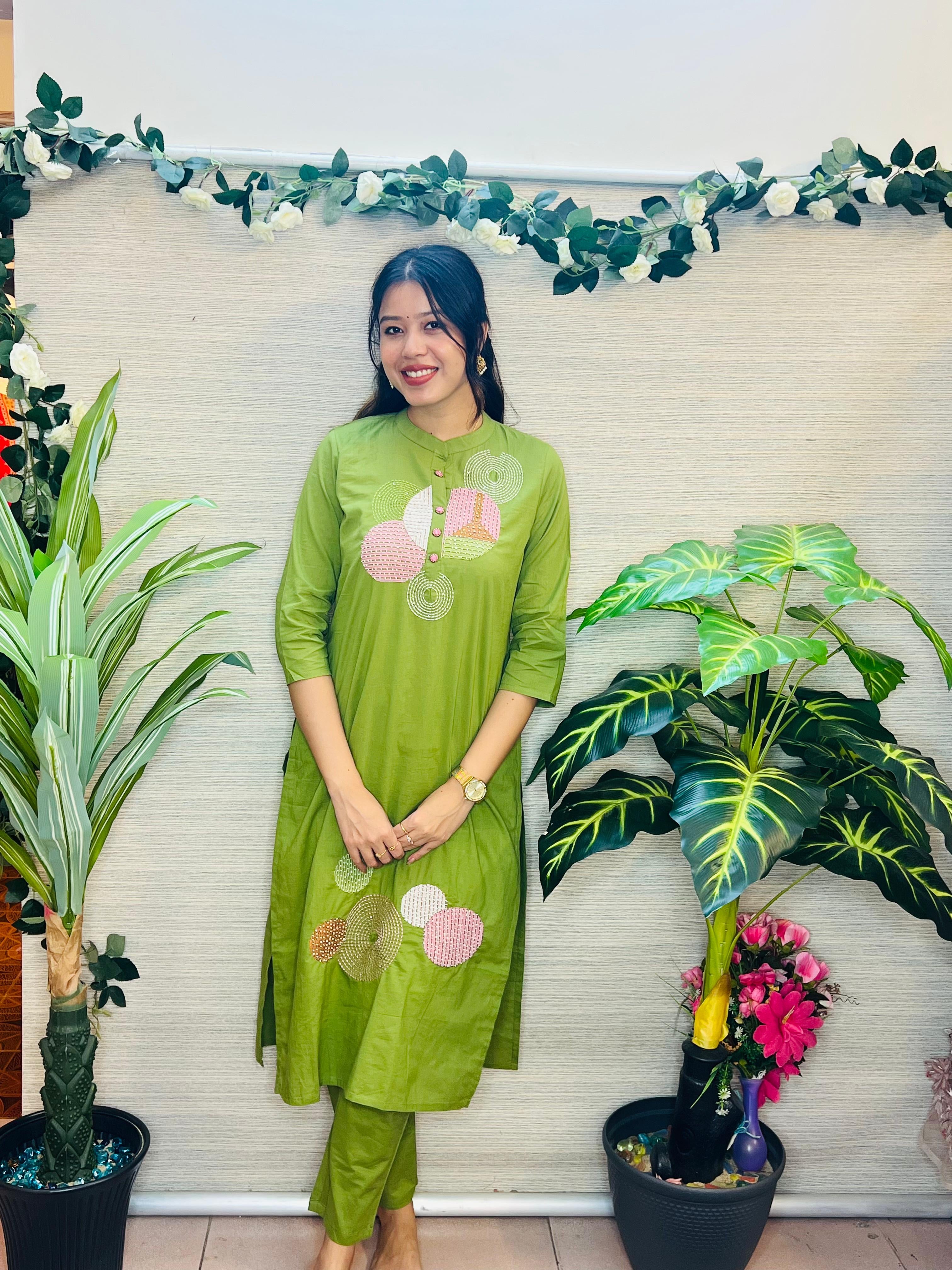 Aaradhya Green Kurta Set