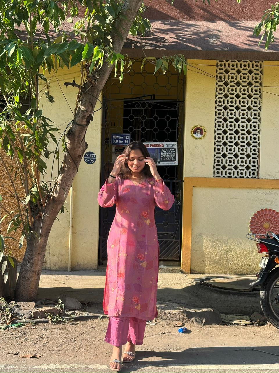 Rose Pink Floral Printed Straight Kurti Set