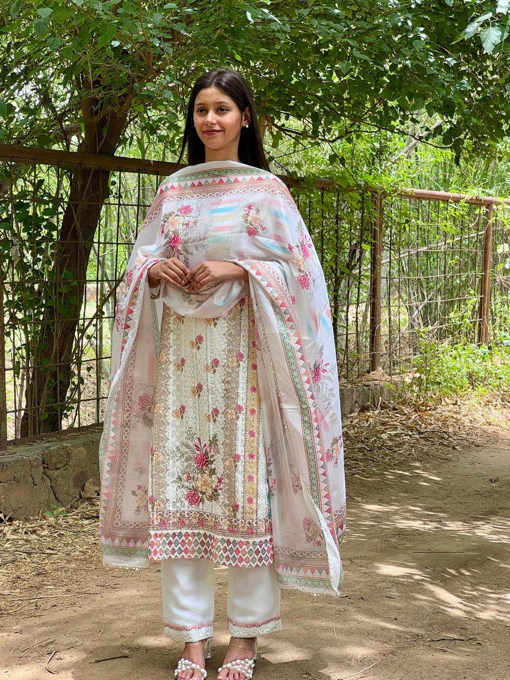 Gulzaar – A Garden in Threads