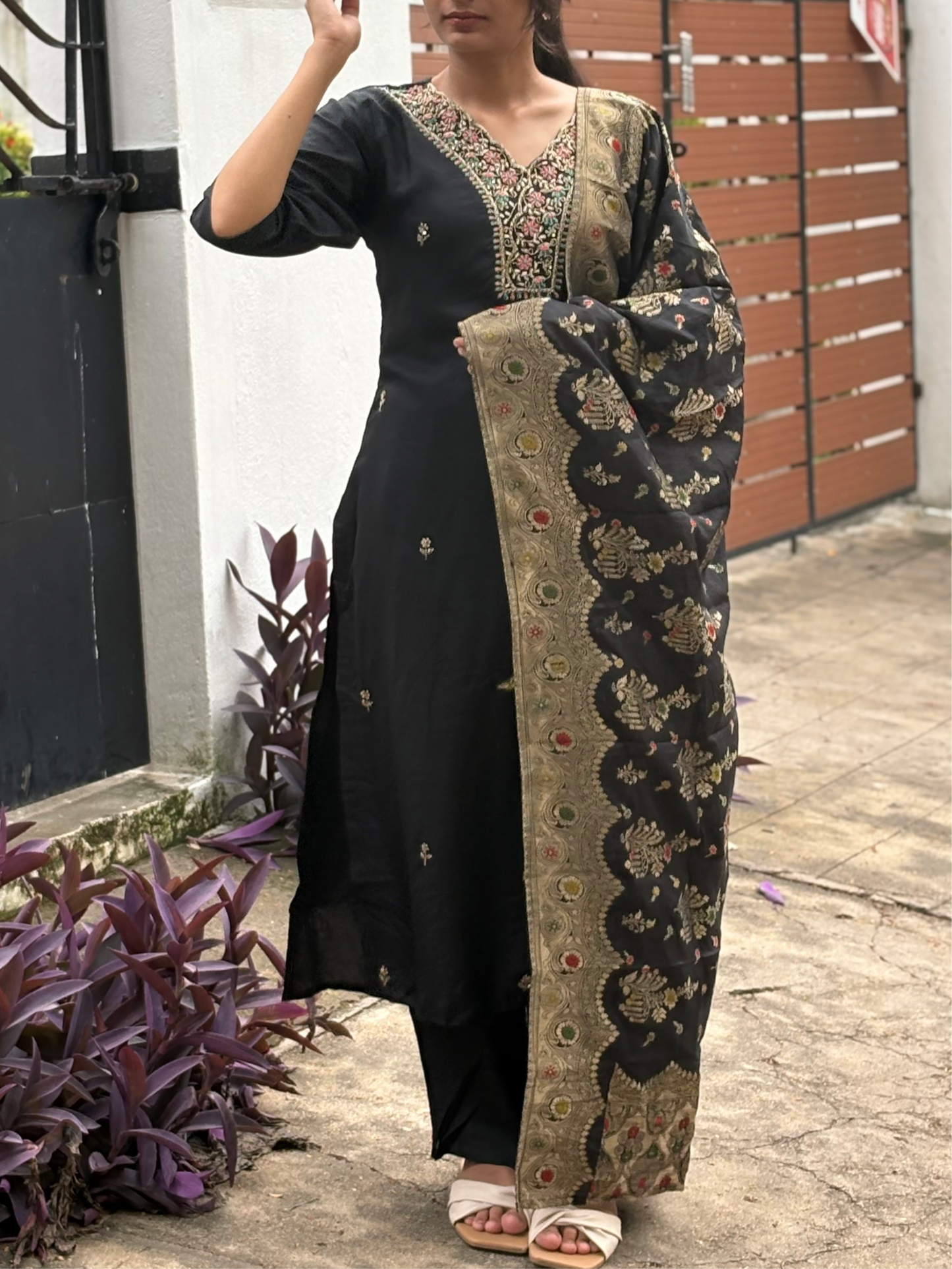 Black Royal Banarasi Fusion Suit set