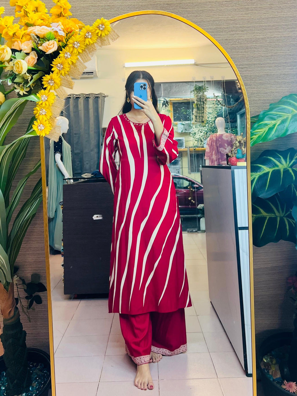 Varnikaa Crimson Crepe Set