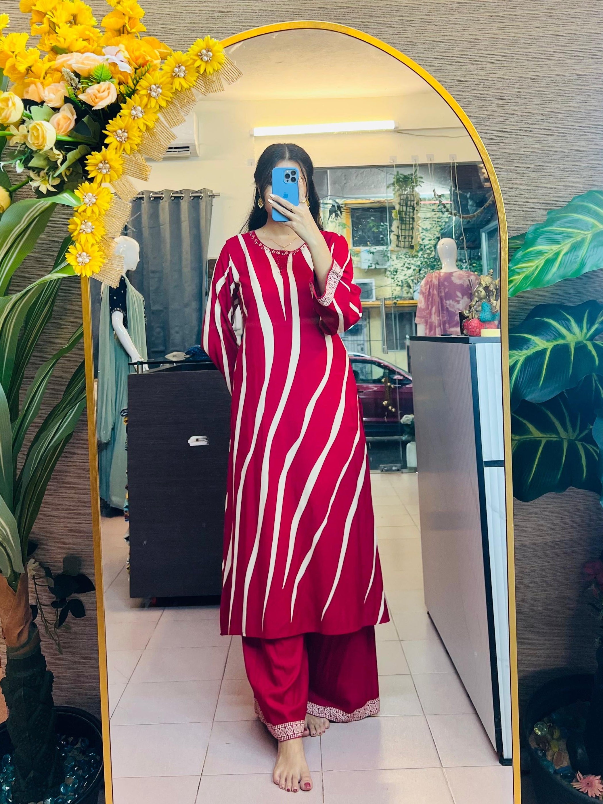 Varnikaa Crimson Crepe Set