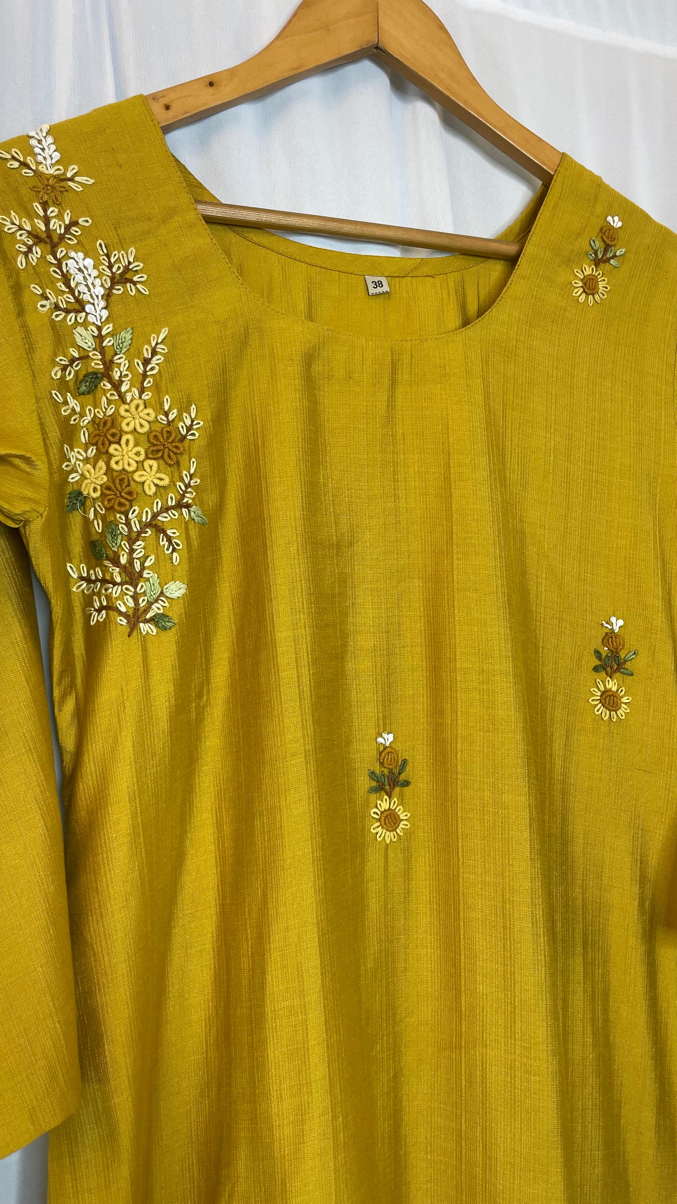 Designer Embroidered Kurti