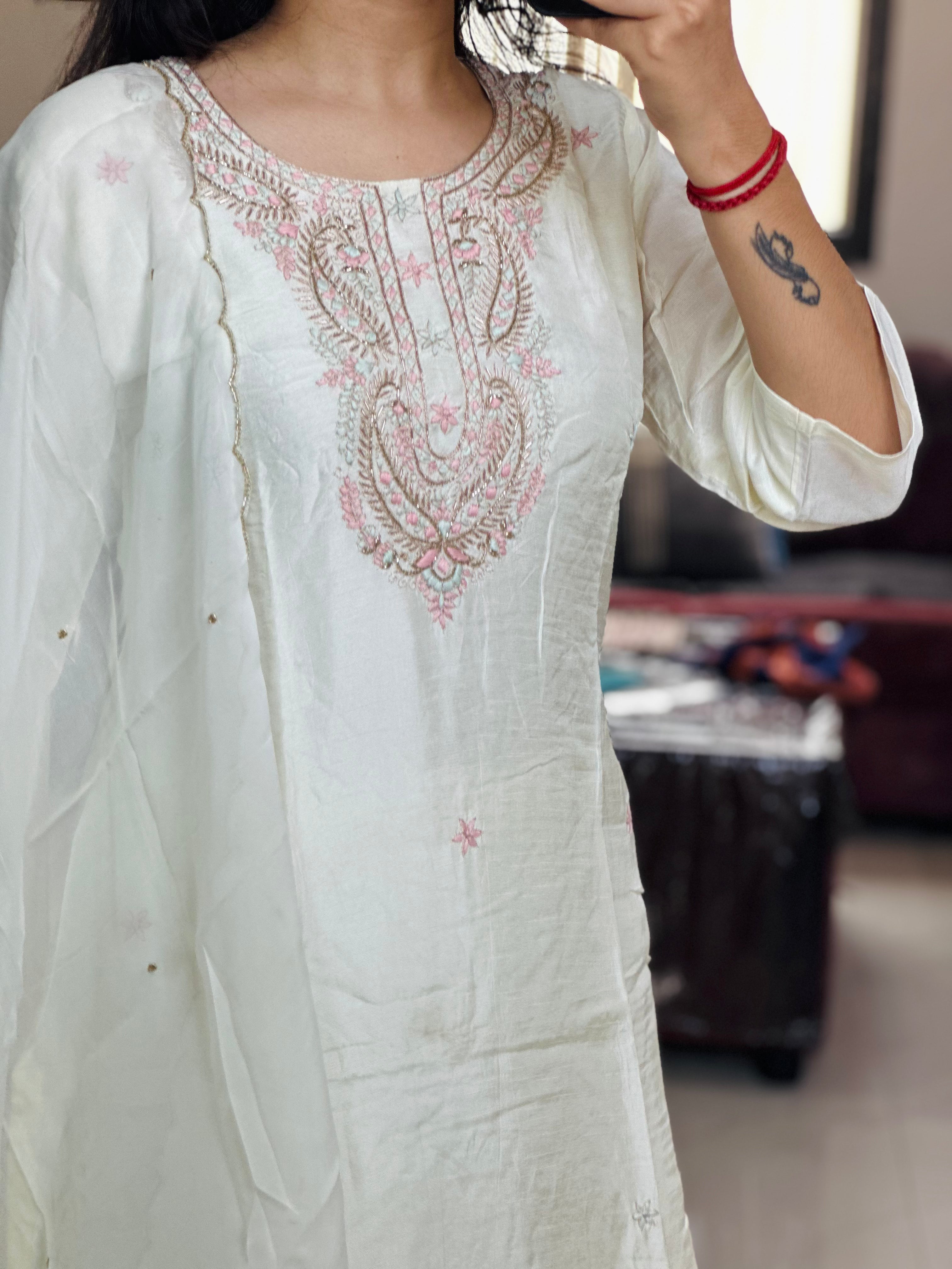 WHITE HANDWORK SUIT | PARTY WEAR