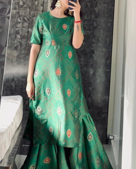 PARTY WEAR | GREEN BANARAS INDOWESTERN