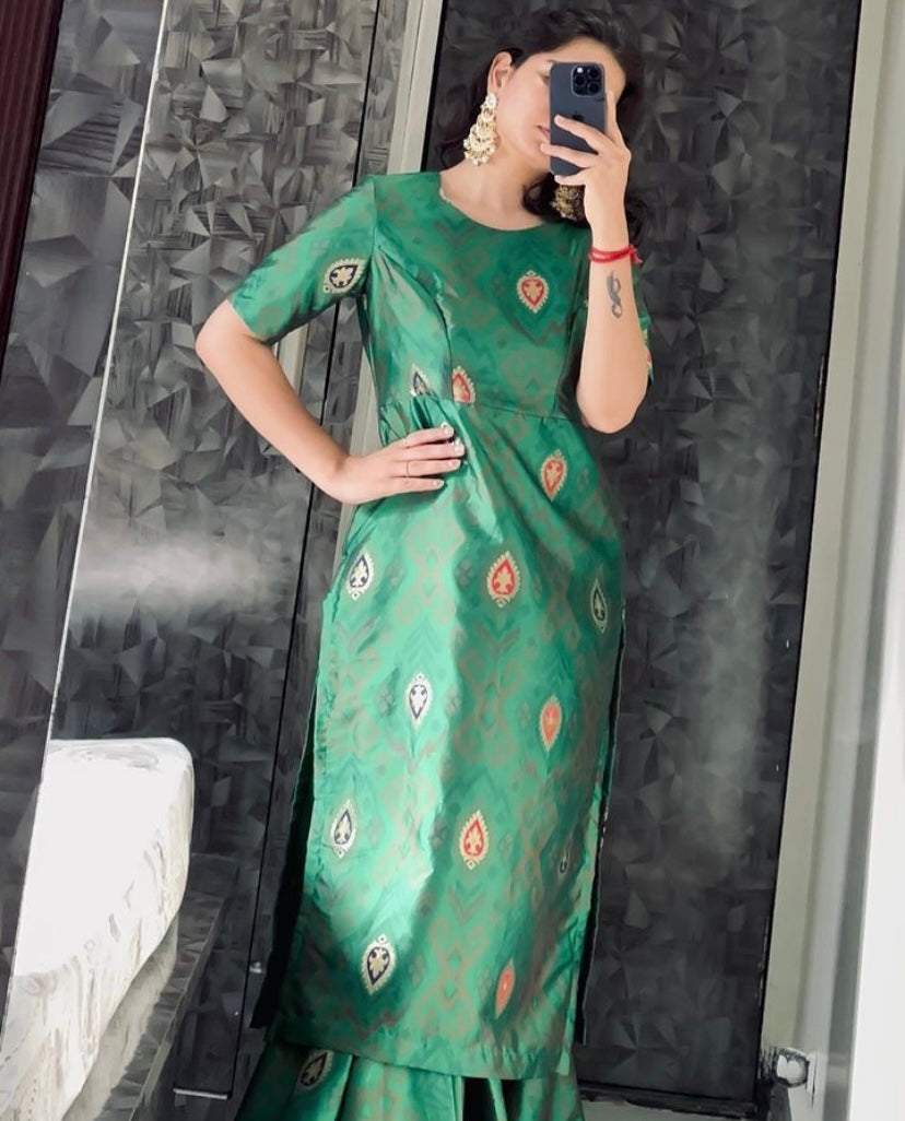 PARTY WEAR | GREEN BANARAS INDOWESTERN