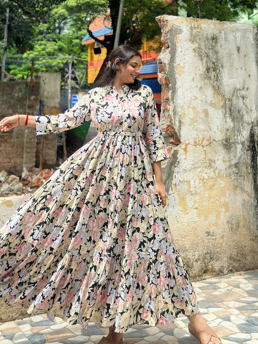 MUSLIN LONG PRINTED GOWN