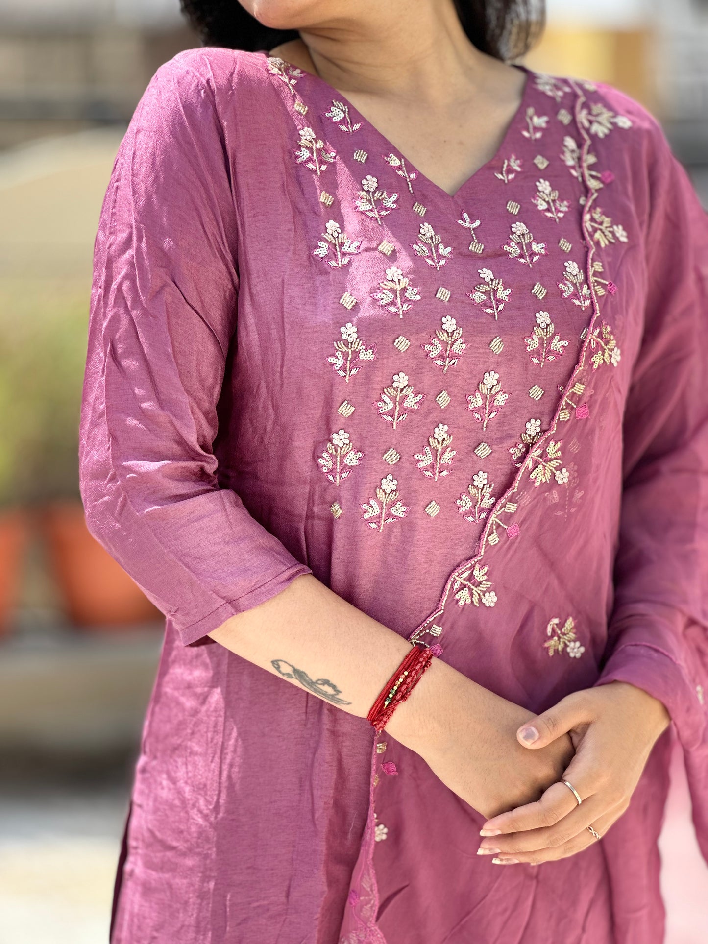 PINK HANDWORK SUIT