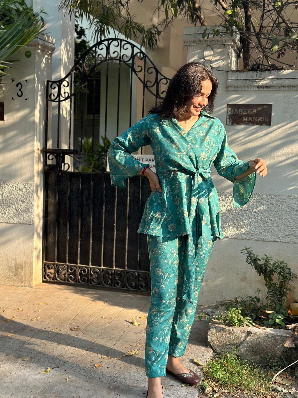 SHORT KURTI | FLORAL PRINTED CO-ORD SET