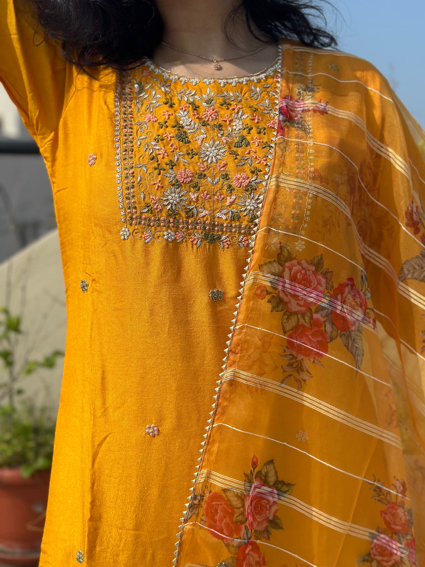 YELLOW HANDWORK SUIT